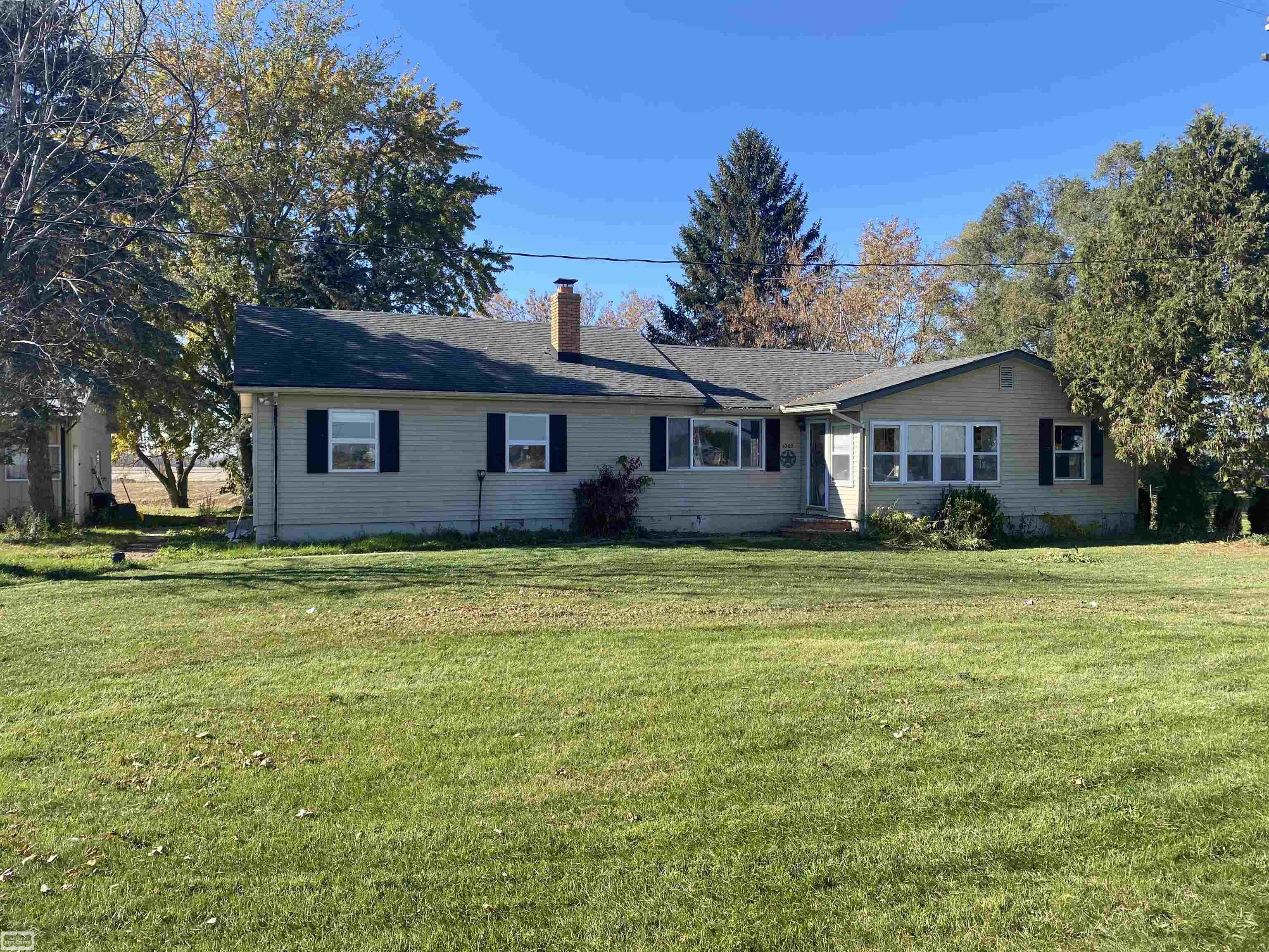 1009 Lathrop Road Allenton, MI 48002 - Photo 1 of 20