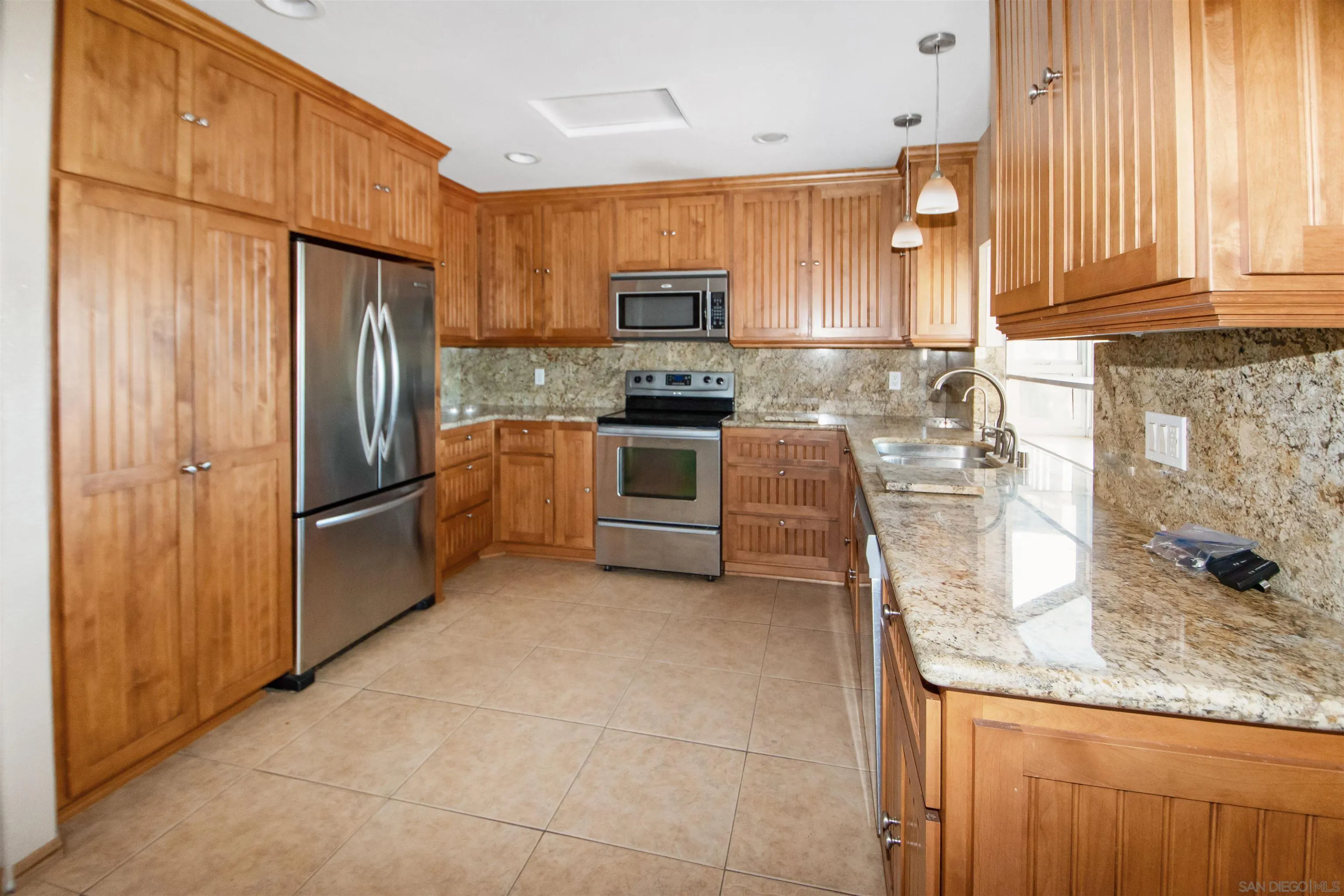 914 South Grade Road Alpine, CA 91901 - Photo 4 of 16 Gallery Image 4