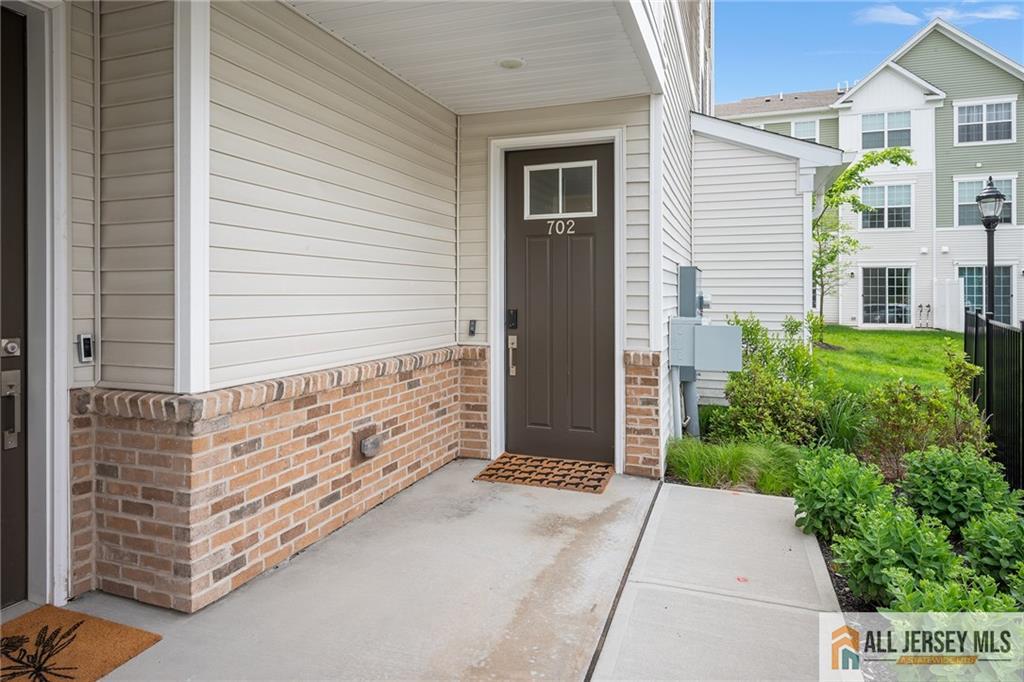702 Station Road Dunellen, NJ 08812 - Photo 3 of 44 Gallery Image 3