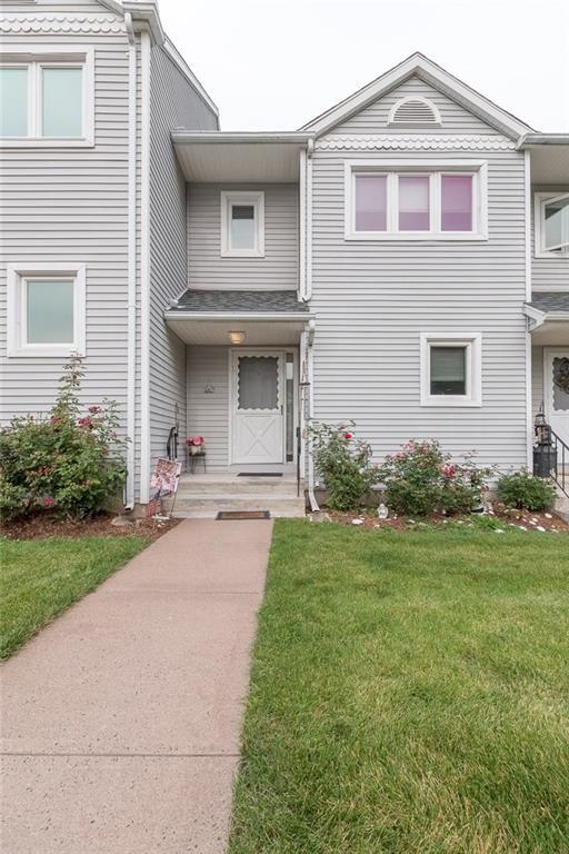 19 Oak Ridge Drive, Unit 19 Windsor Locks, CT 06096 - Photo 1 of 1 Gallery Image 1