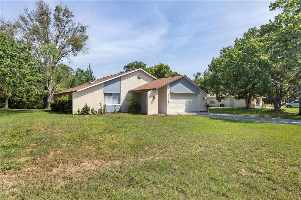 7638 Gates Circle Spring Hill, FL 34606 - Photo 1 of 1 Gallery Image 1