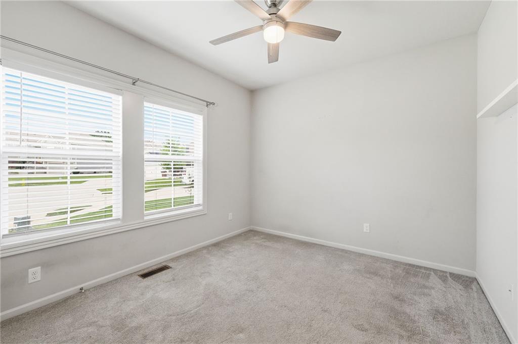 1401 Rylee Court Raymore, MO 64083 - Photo 4 of 42