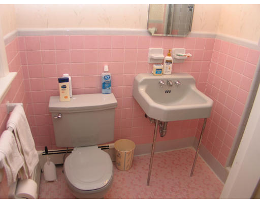 7 Girard Road Winchester, MA 01890 - Photo 14 of 20 Gallery Image 14