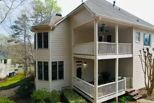 $585,000 | 810 River Cove Drive Northeast, Dacula, GA 30019