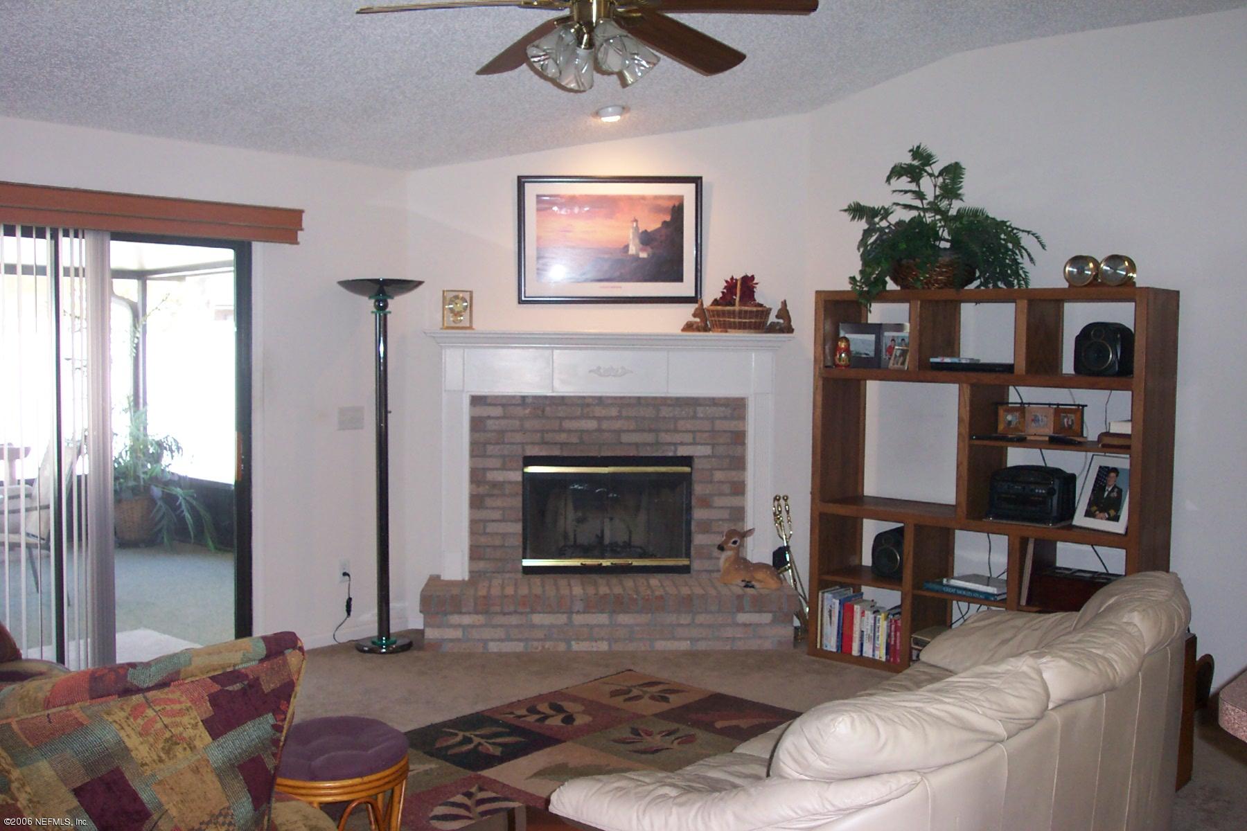 577 Thornberry Road Orange Park, FL 32073 - Photo 3 of 8 Great Room