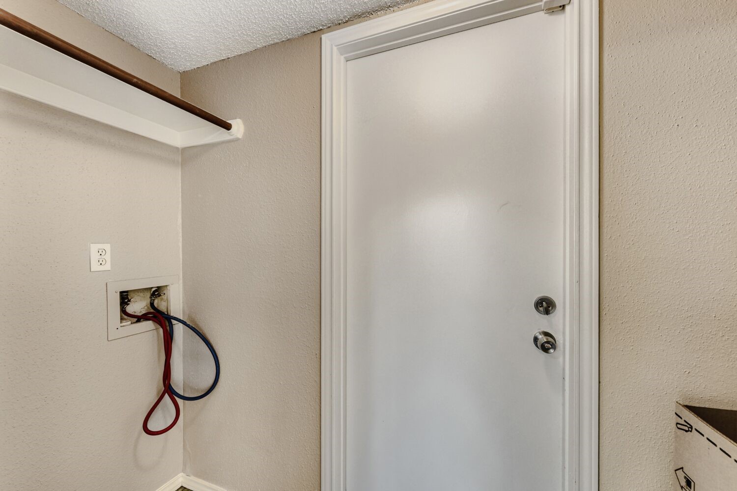 9727 Orangevale Drive Spring, TX 77379 - Photo 19 of 26 Laundry Room