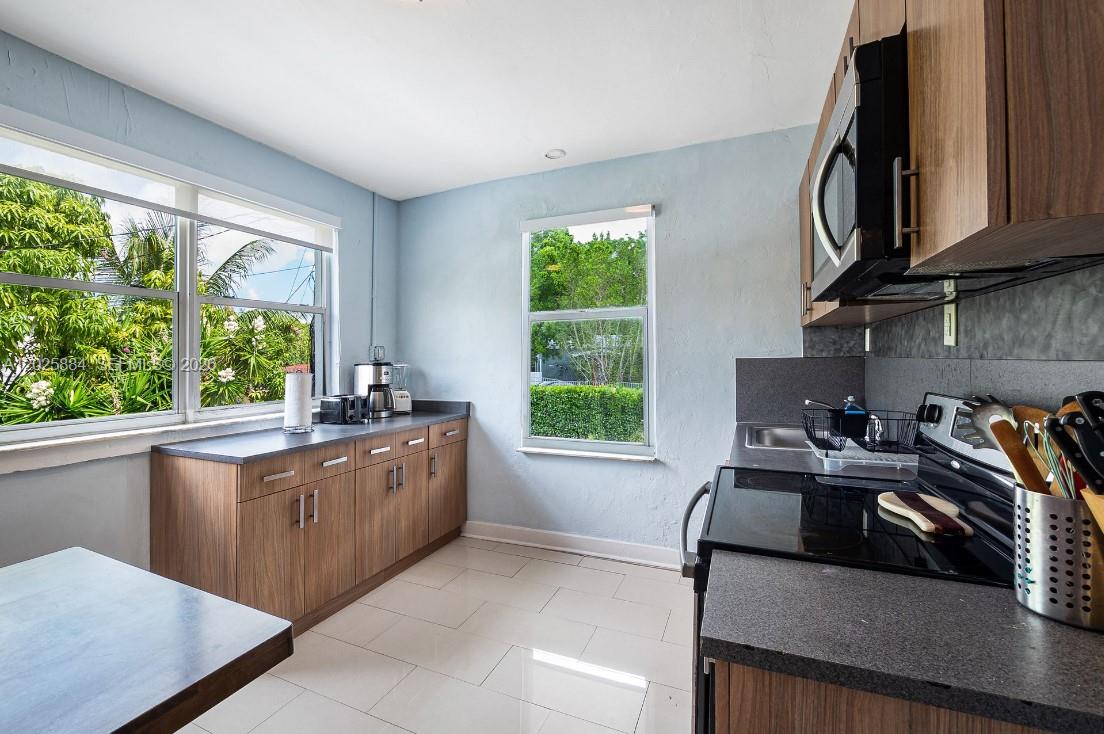 2255 Southwest 10th Street, Unit B Miami, FL 33135 - Photo 18 of 26 Photo 18