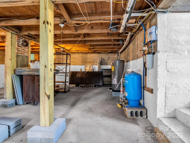 $310,000 | 1600 Orchard Road, Flat Rock, NC 28731