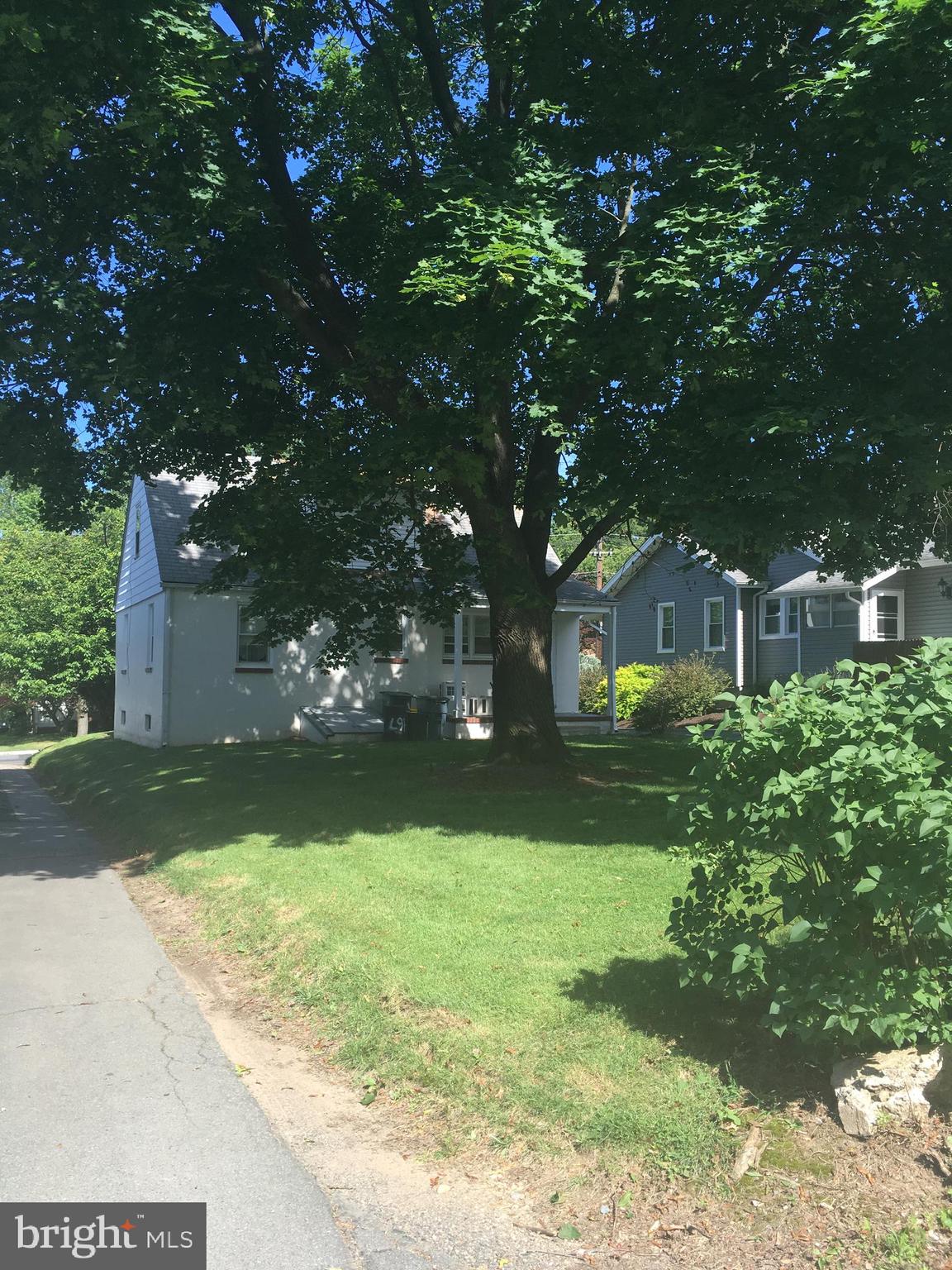 1467 Pennington Road Trenton, NJ 08618 - Photo 3 of 10 Gallery Image 3
