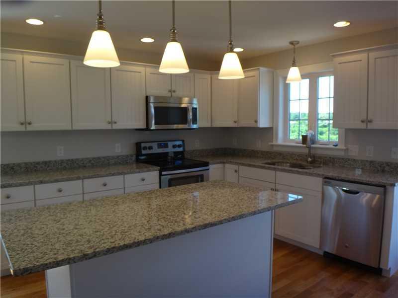 22 Cole Road Biddeford, ME 04005 - Photo 13 of 24 Kitchen.