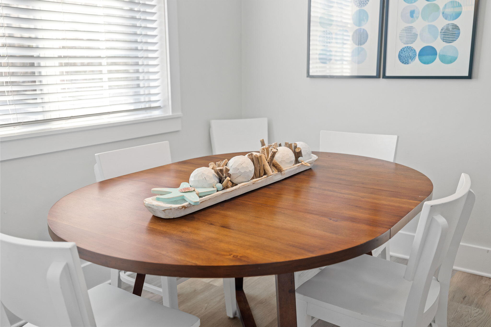 198 Somerset Bridge Road, Unit 137 Santa Rosa Beach, FL 32459 - Photo 15 of 46 a view of a dining room with furniture