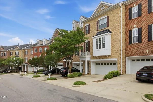 $615,000 | 314 Bridgegate Drive, Cary, NC 27519