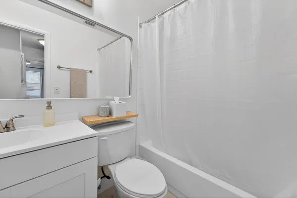 $2,650 | 1701 Sabal Ridge Circle, Unit G, Palm Beach Gardens, FL 33418