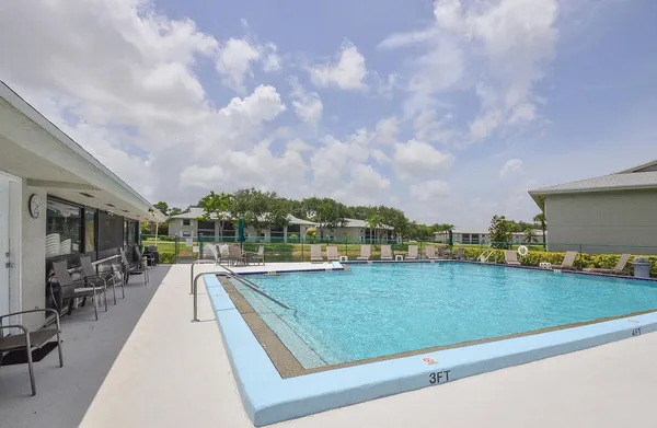 $2,650 | 1701 Sabal Ridge Circle, Unit G, Palm Beach Gardens, FL 33418