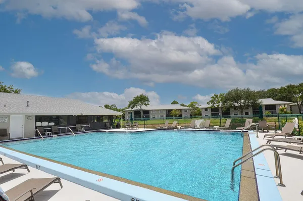 $2,650 | 1701 Sabal Ridge Circle, Unit G, Palm Beach Gardens, FL 33418