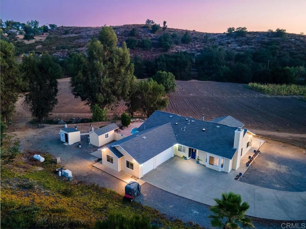 20625 Sutherland Dam Road Ramona, CA 92065 - Photo 2 of 34 Gallery Image 2
