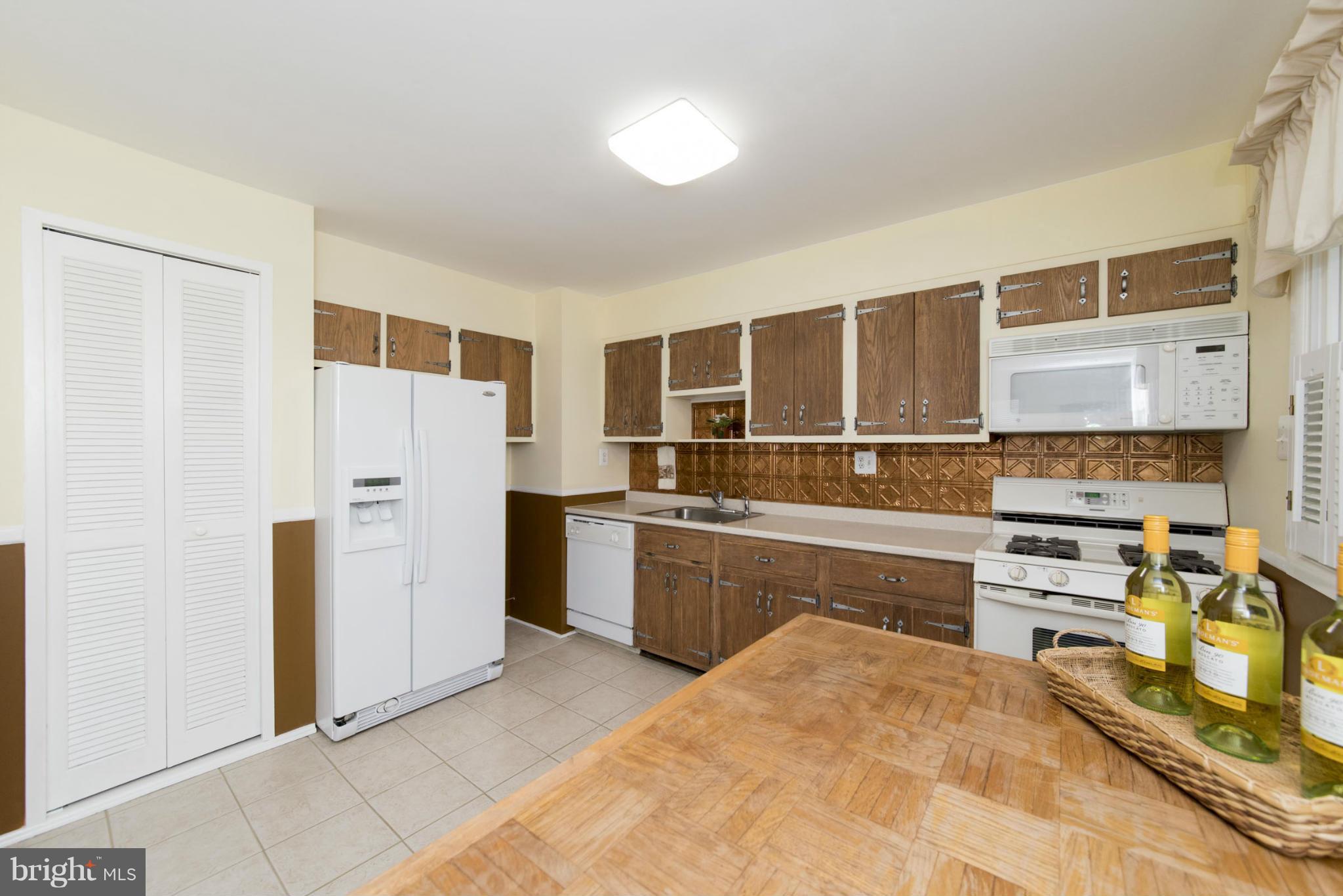 204 Doncaster Road Joppa, MD 21085 - Photo 8 of 30 Kitchen