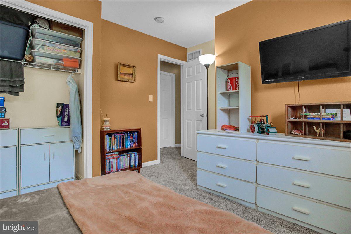 4692 Morgantown Road Mohnton, PA 19540 - Photo 16 of 38