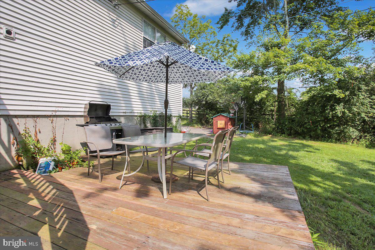 4692 Morgantown Road Mohnton, PA 19540 - Photo 37 of 38