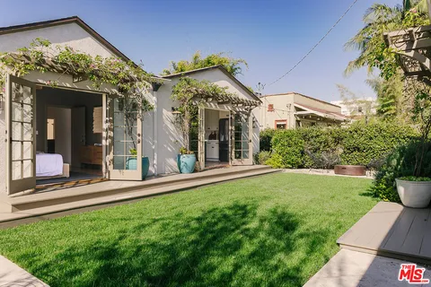 $2,595,000 | 910 Masselin Avenue, Los Angeles, CA 90036