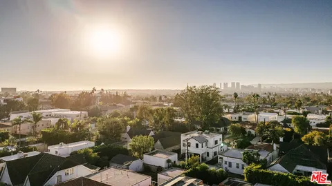 $2,595,000 | 910 Masselin Avenue, Los Angeles, CA 90036