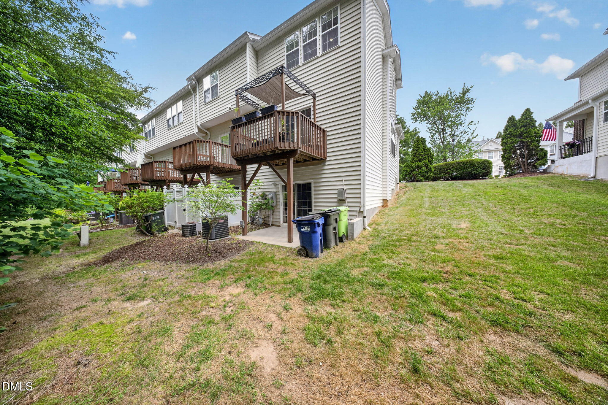 7661 Winners Edge Street Raleigh, NC 27617 - Photo 29 of 30 40-web-or-mls-7661 Winners Edge St - 40