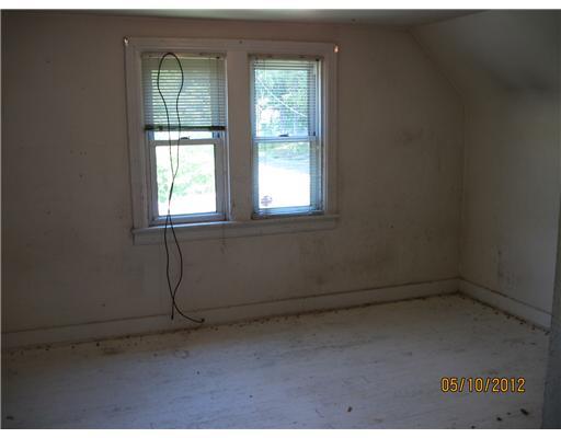 6638 Old Rte 8 North Valencia, PA 16059 - Photo 8 of 14 Bedroom.