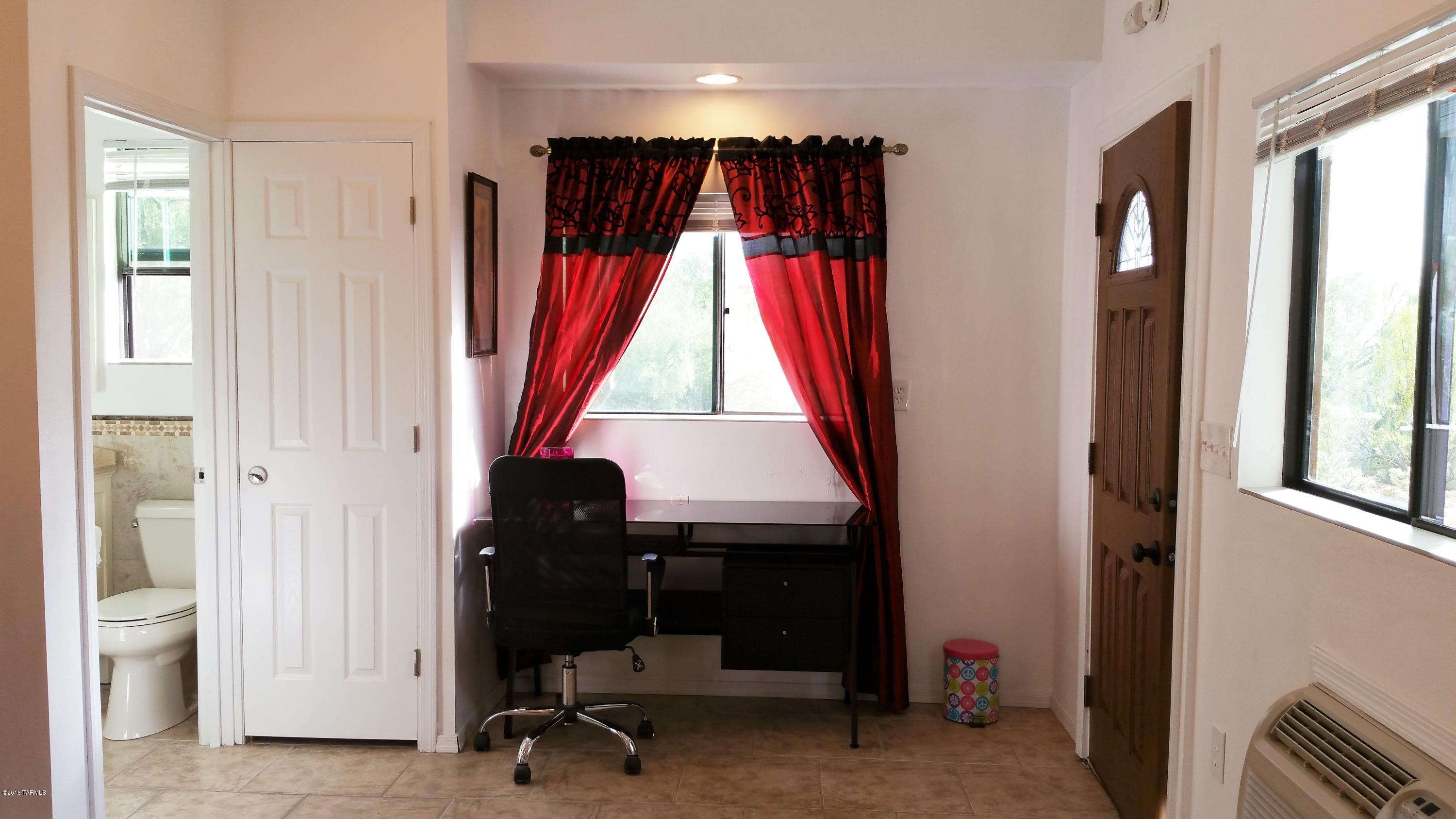 5531 North Oracle Road Tucson, AZ 85704 - Photo 20 of 28 Gallery Image 20