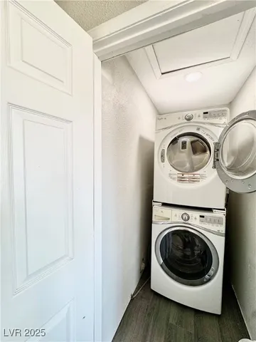 $1,709 | 632 National Street, Henderson, NV 89015