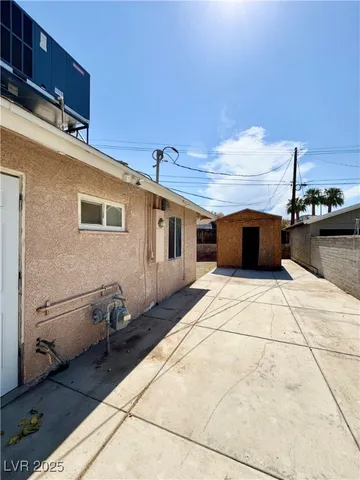$1,709 | 632 National Street, Henderson, NV 89015