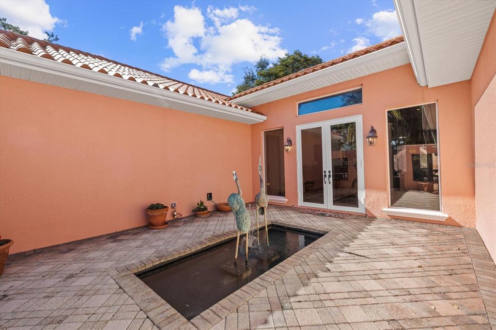 4939 Peregrine Point Way Sarasota, FL 34231 - Photo 5 of 57