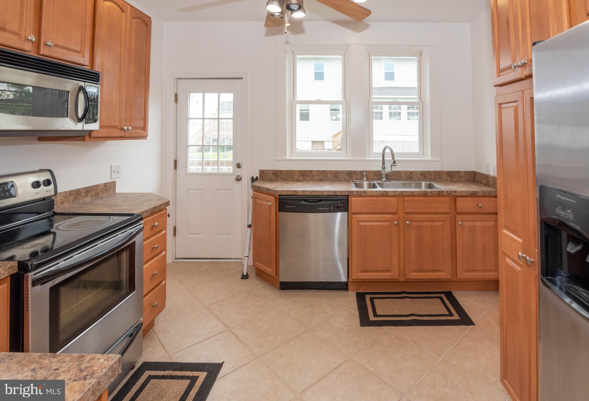 506 Middle River Road Middle River, MD 21220 - Photo 5 of 30
