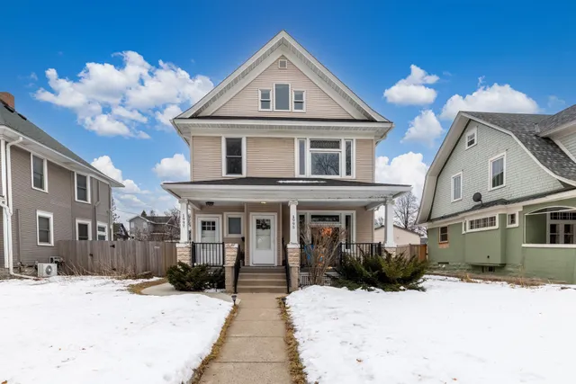 $775,000 | 1997 Laurel Avenue, St. Paul, MN 55104