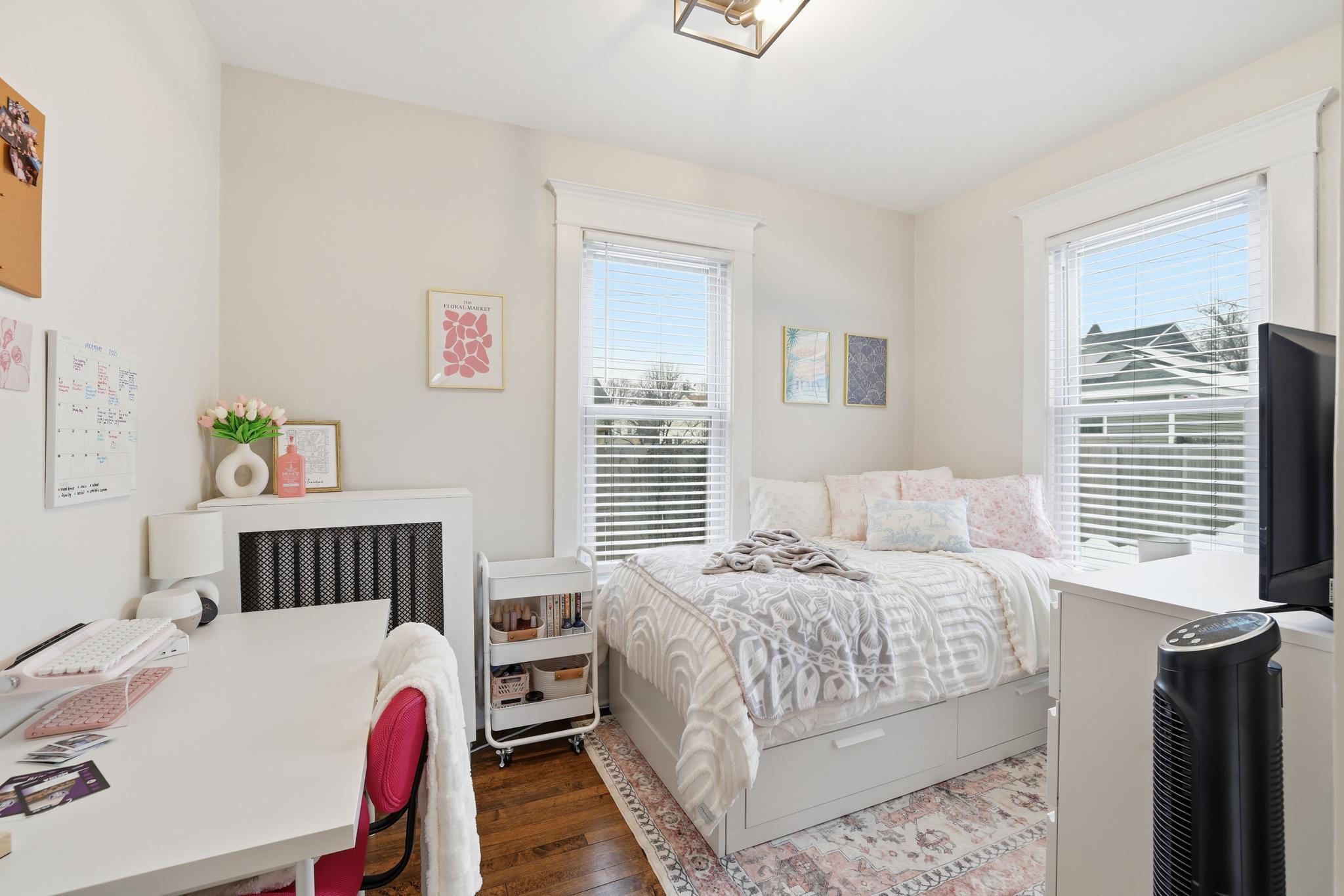 1997 Laurel Avenue St. Paul, MN 55104 - Photo 12 of 33