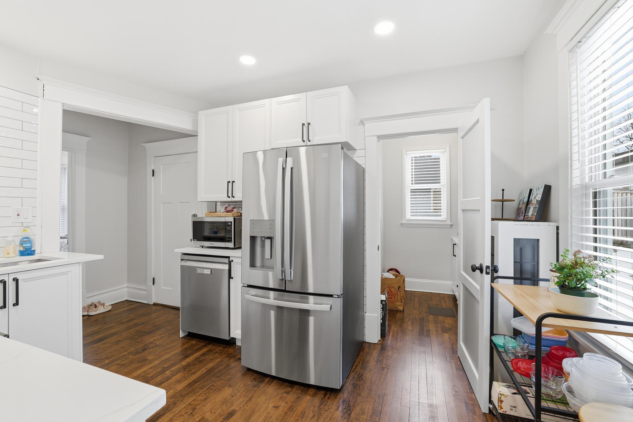 1997 Laurel Avenue St. Paul, MN 55104 - Photo 13 of 33