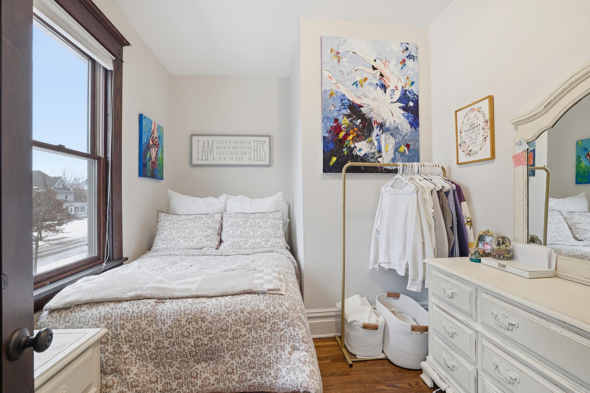 1997 Laurel Avenue St. Paul, MN 55104 - Photo 22 of 33