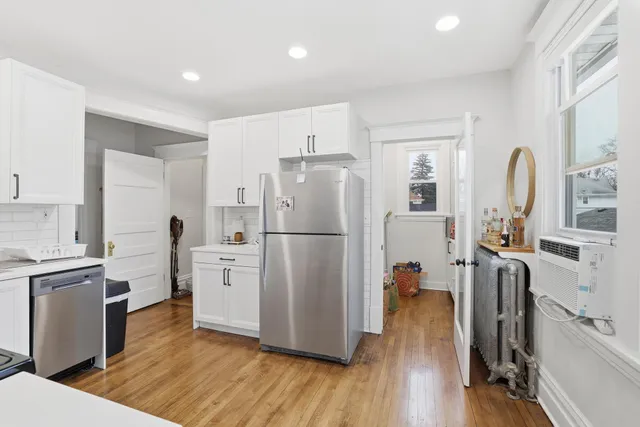 $775,000 | 1997 Laurel Avenue, St. Paul, MN 55104