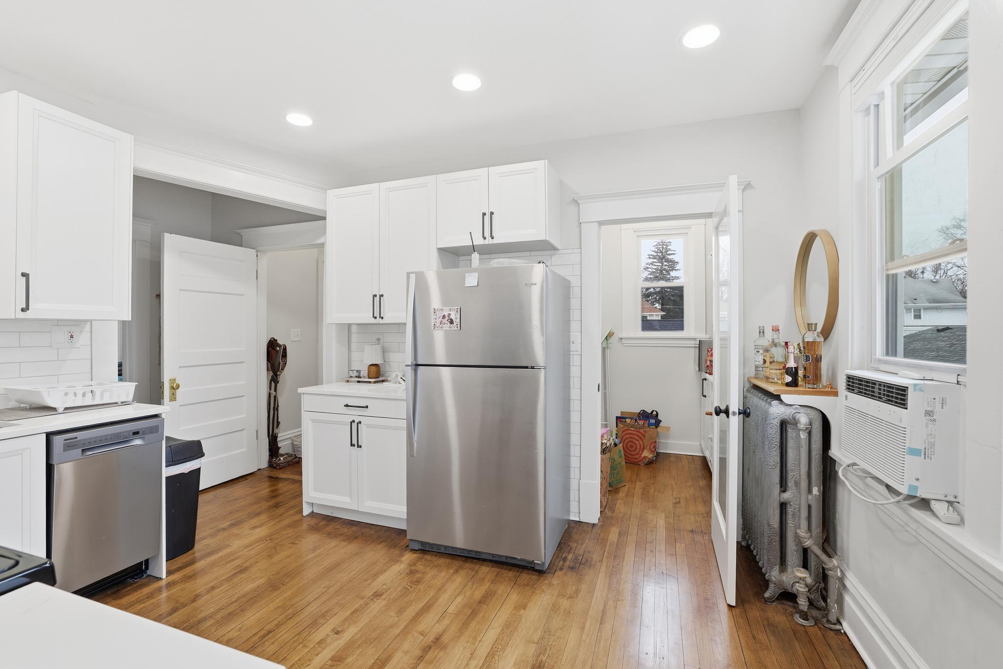 1997 Laurel Avenue St. Paul, MN 55104 - Photo 26 of 33