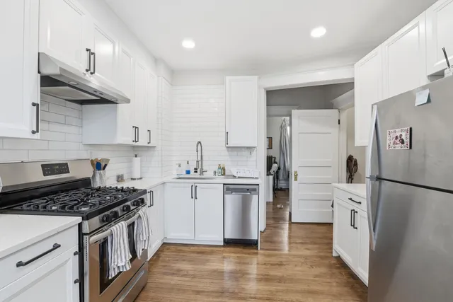 $775,000 | 1997 Laurel Avenue, St. Paul, MN 55104