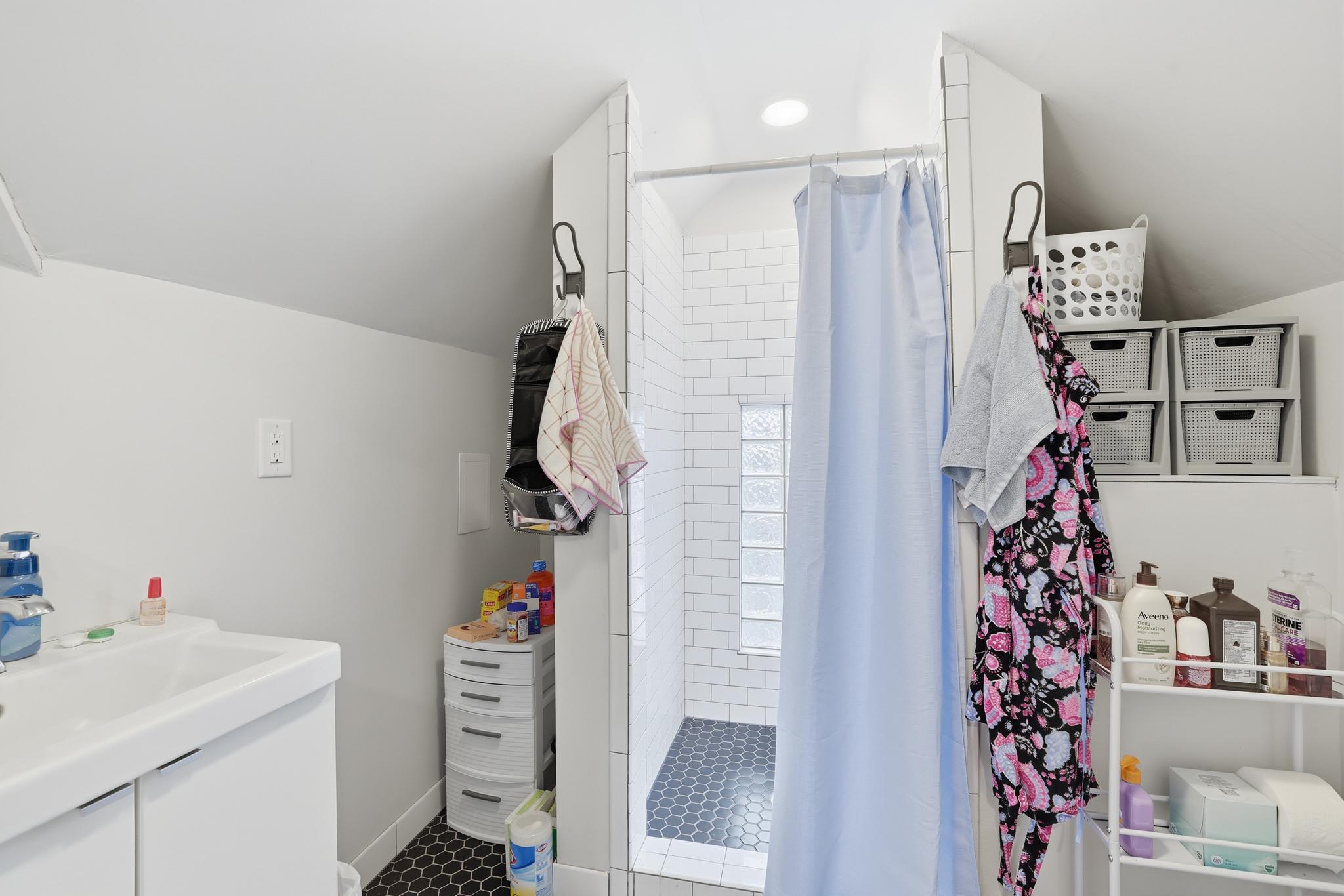 1997 Laurel Avenue St. Paul, MN 55104 - Photo 32 of 33