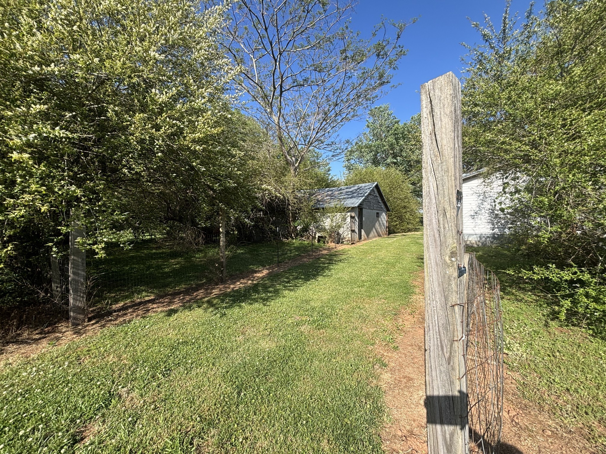 1717 Georgia Crossing Road Winchester, TN 37398 - Photo 13 of 38