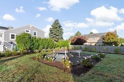 5 Vernon Avenue Hull, MA 02045 - Photo 29 of 33