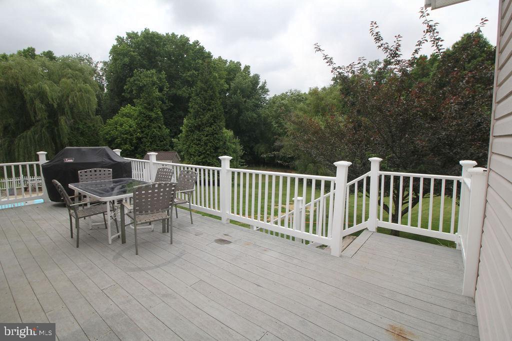 555 Fingerboard Schoolhouse Road Earleville, MD 21919 - Photo 11 of 69 Deck
