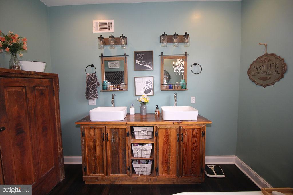 555 Fingerboard Schoolhouse Road Earleville, MD 21919 - Photo 25 of 69 Double Sink Vanity