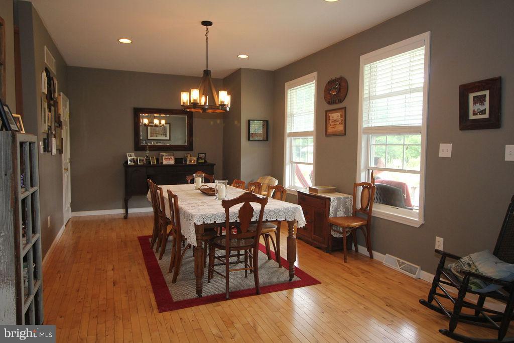 555 Fingerboard Schoolhouse Road Earleville, MD 21919 - Photo 5 of 69 Dining Room