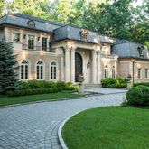 $4,300,000 | 2 Hale Drive, Great Neck, NY 11024