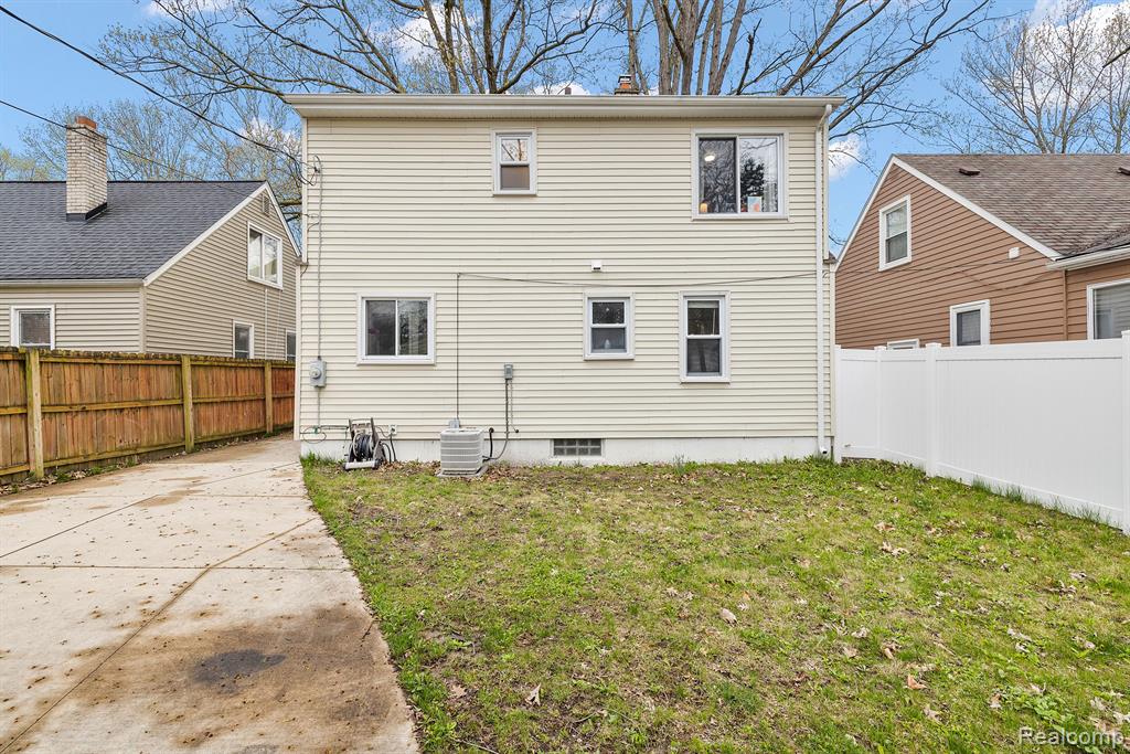 3128 Harvard Road Royal Oak, MI 48073 - Photo 27 of 29