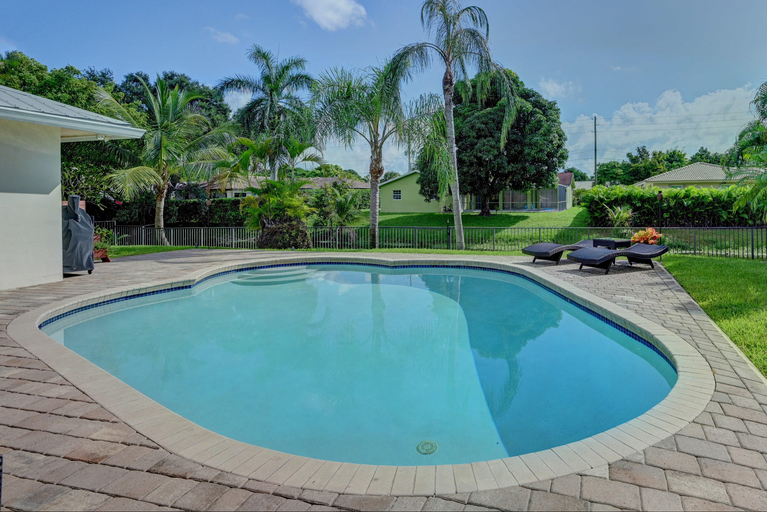 336 Northwest 11th Avenue Boca Raton, FL 33486 - Photo 30 of 43 POOL