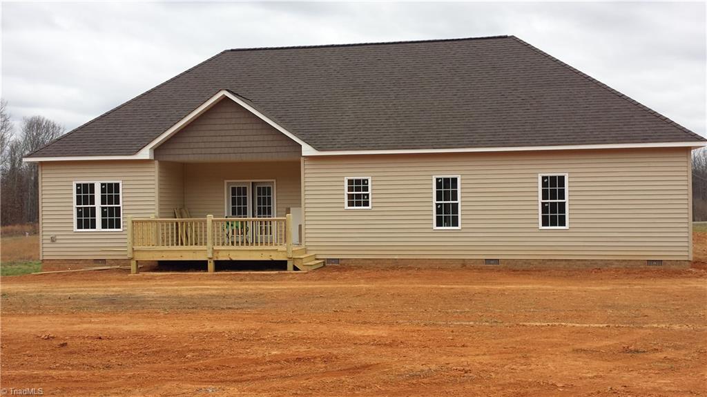 299 Washburn Road Madison, NC 27025 - Photo 2 of 18 Gallery Image 2