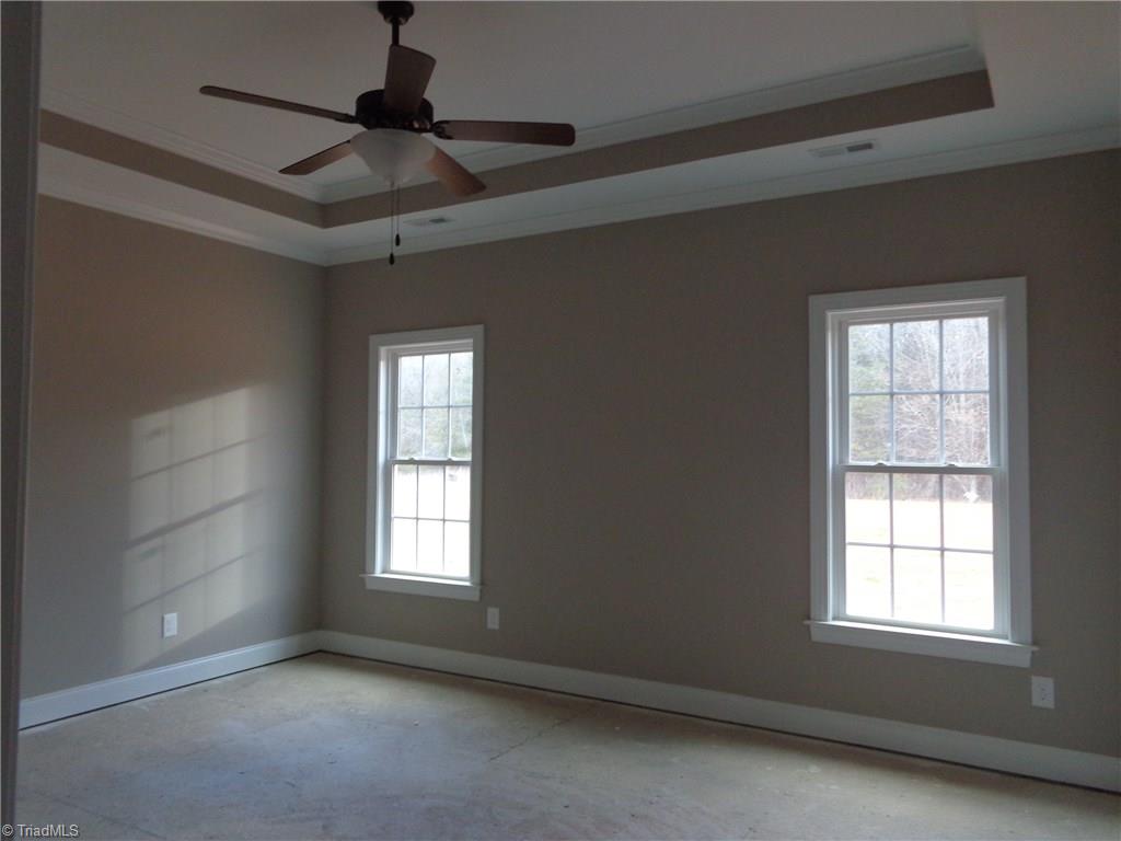 299 Washburn Road Madison, NC 27025 - Photo 12 of 18 Gallery Image 12